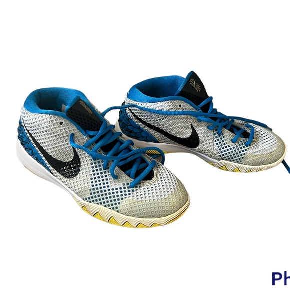 Nike Other - Nike Kylie Basketball Sneakers Youth Size 6